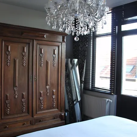 Puur Bed & Breakfast *